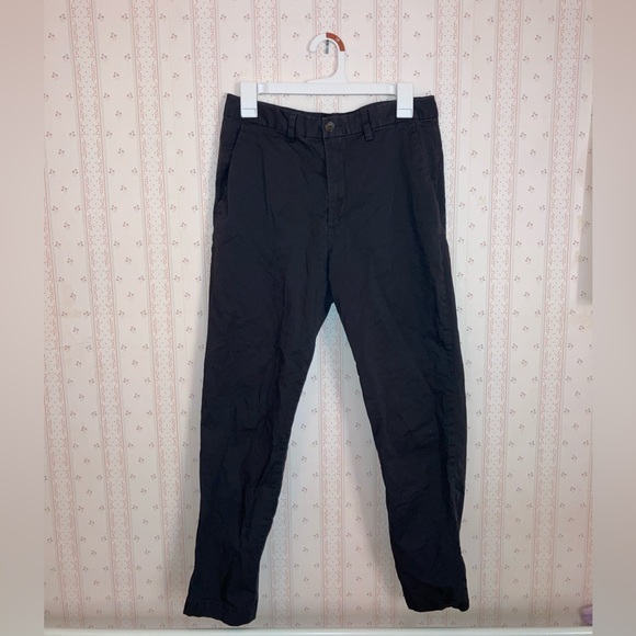 Cute cropped dark gray khaki pants from H&M. Size 6 - Picture 1 of 5